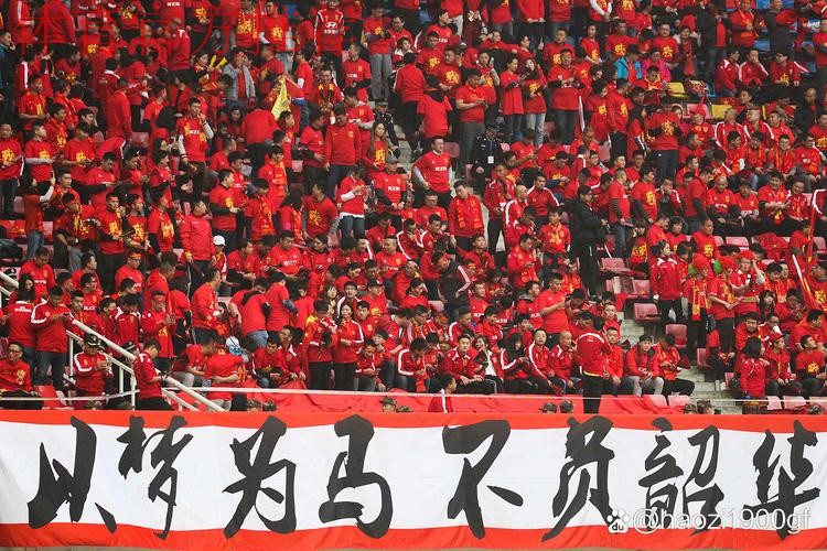 国足动员大会 张剑魏吉祥勉励队员全力打好每一场 国足动员大会 张剑魏吉祥勉励队员全力打好每一场